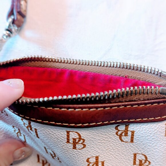 Dooney & Bourke Shadow Signature Brown White Monogram DB Leather Wristlet Wallet - Picture 8 of 8